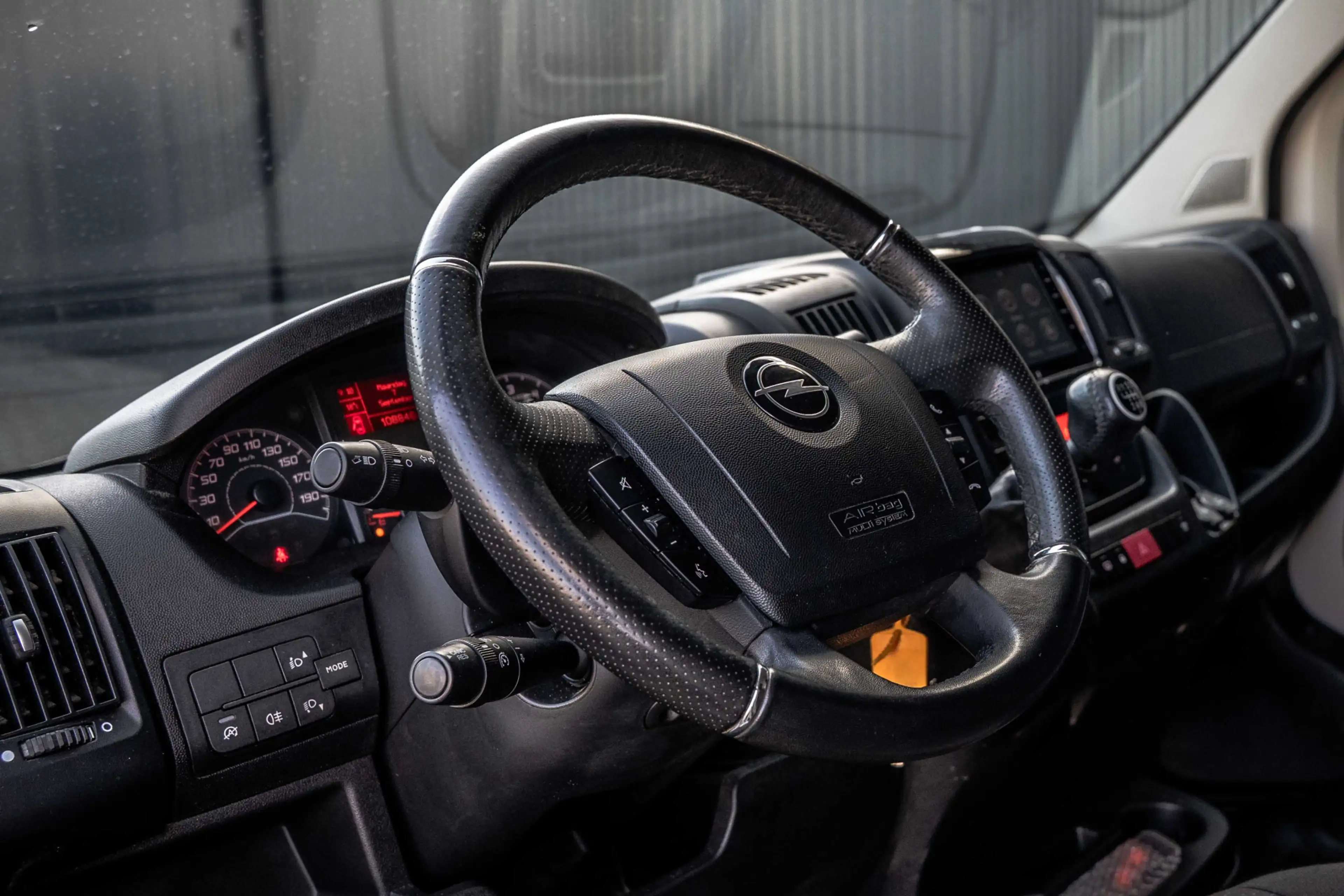 Opel Movano L2H2 | 140PK | 3-Zits | Camera | Carplay | Cruise — photo 11