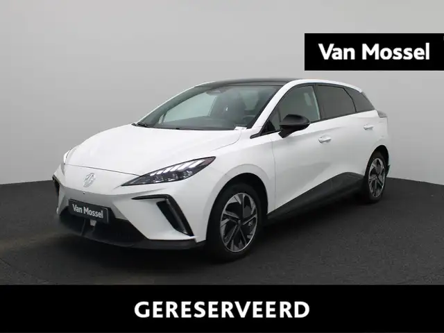 MG MG4 64 kWh Luxury
