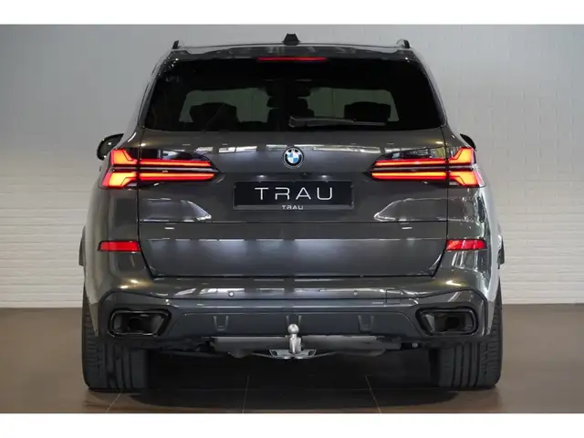 BMW X5 X5 view 5