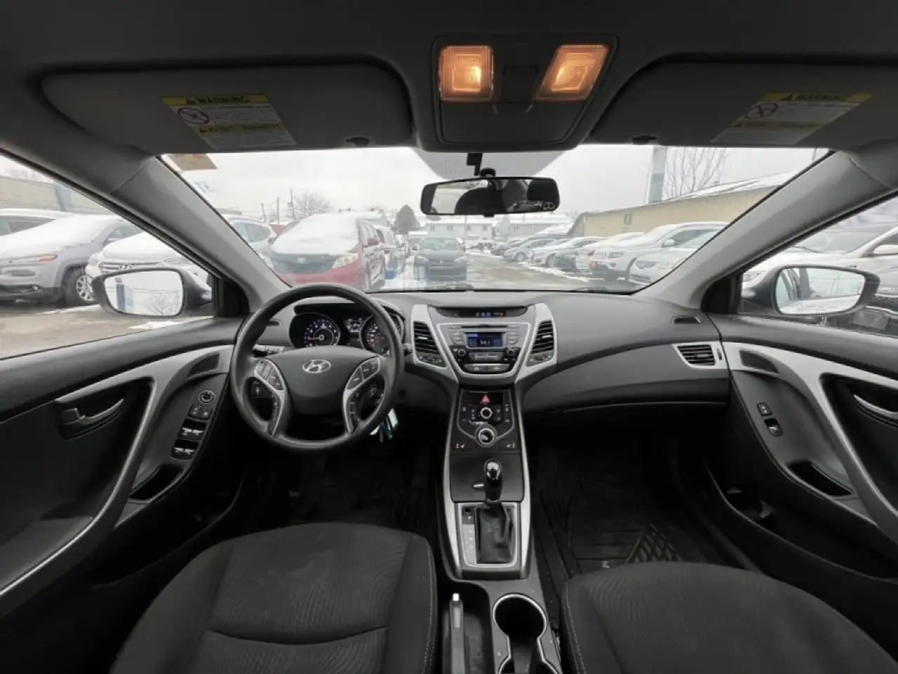 Hyundai ELANTRA снимка Hyundai ELANTRA