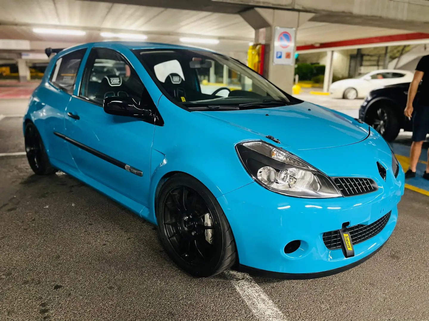 Renault Clio 3p 2.0 16v RS 200cv - 2