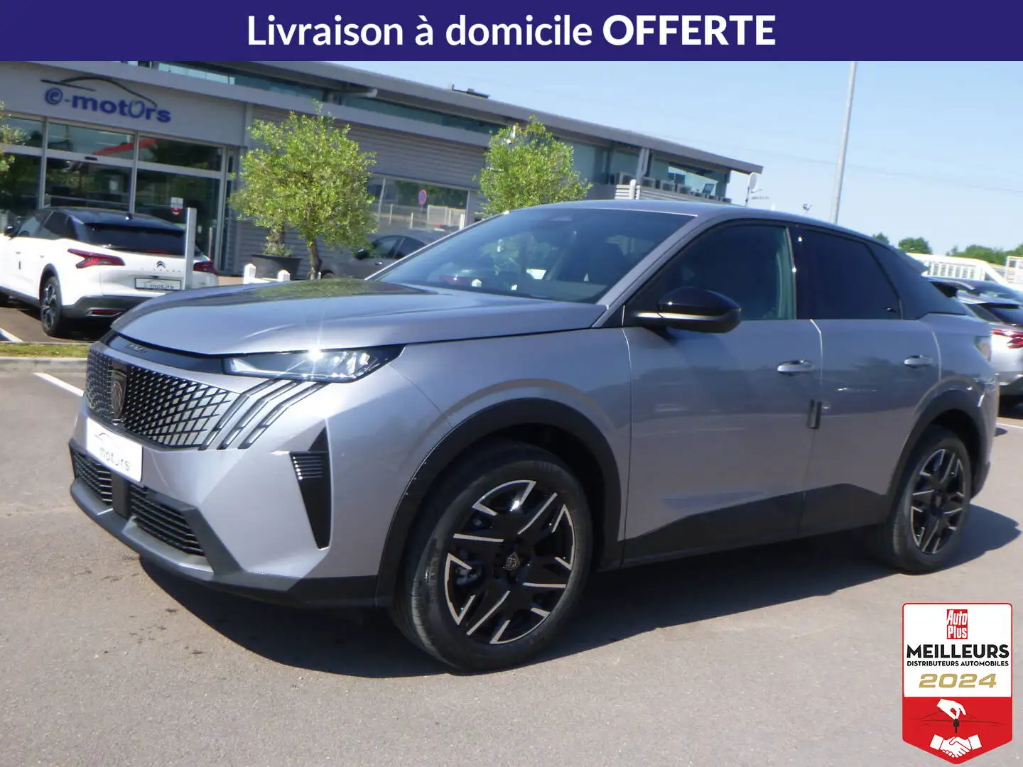 Peugeot 3008 Hybrid 145 e-DCS6 Allure +Pack Panoramic Navigatio Gris - 1
