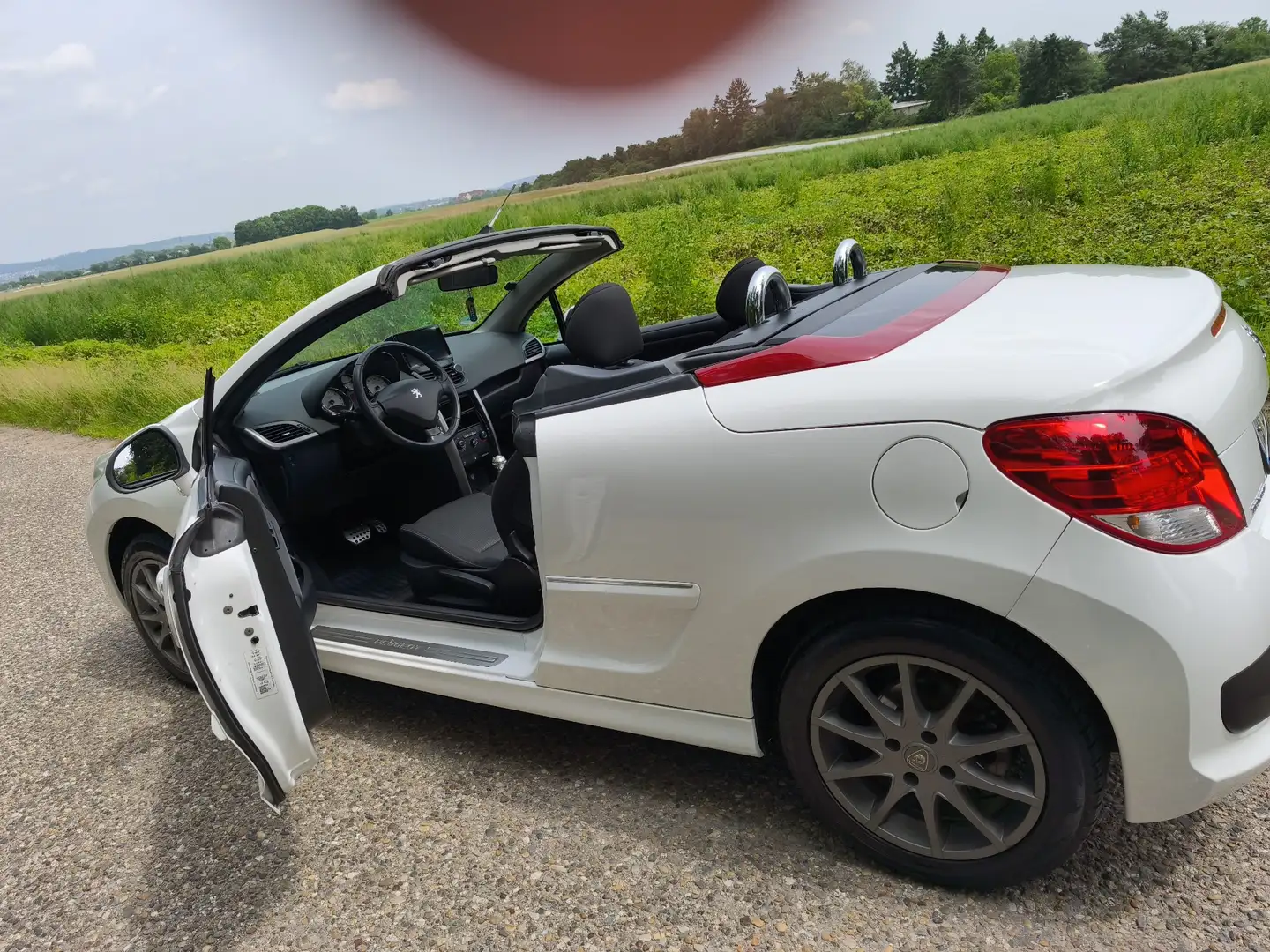 Peugeot 207 CC 120 PS  Automatik Weiß - 2