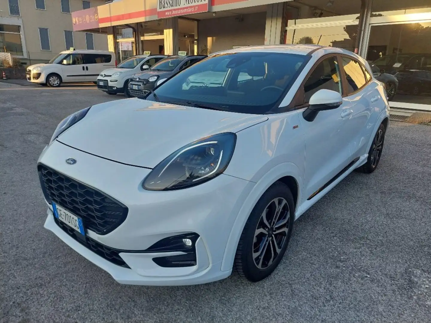 Ford Puma 1.0 EcoBoost Hybrid 125 CV S&S ST-Line Blanco - 2