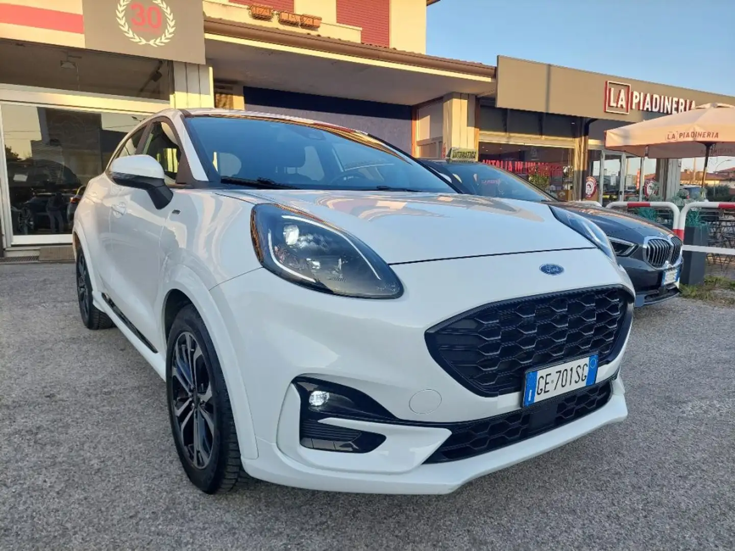 Ford Puma 1.0 EcoBoost Hybrid 125 CV S&S ST-Line Blanco - 1