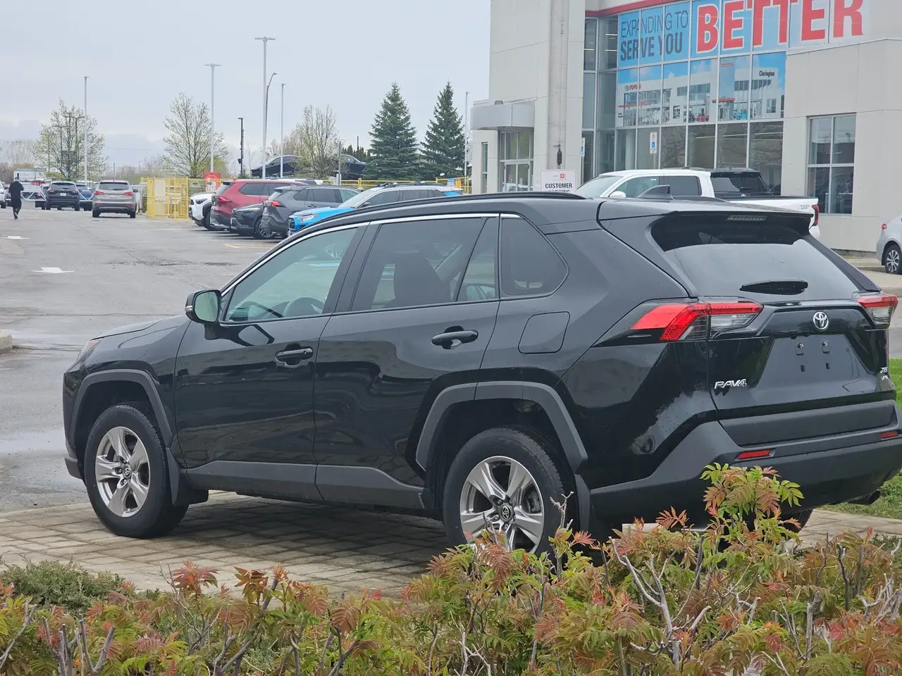 Toyota RAV 4 снимка Toyota RAV 4