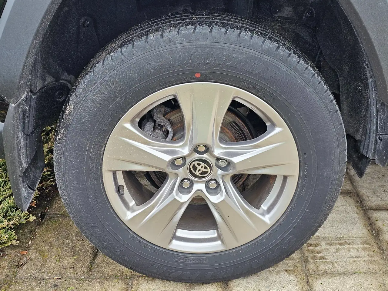 Toyota RAV 4 снимка Toyota RAV 4