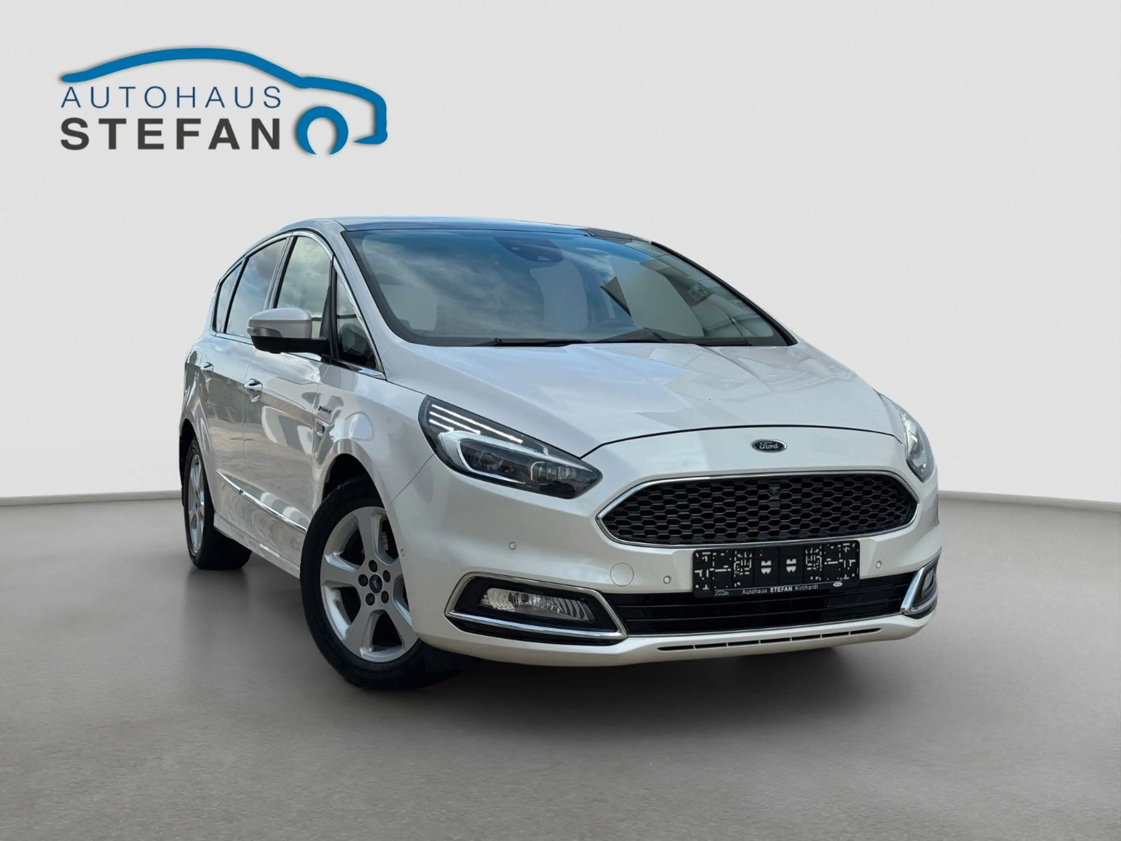 Ford S-Max 2.0 EcoBlue Bi-Turbo Aut. Vignale 7-Sitzer — photo 2
