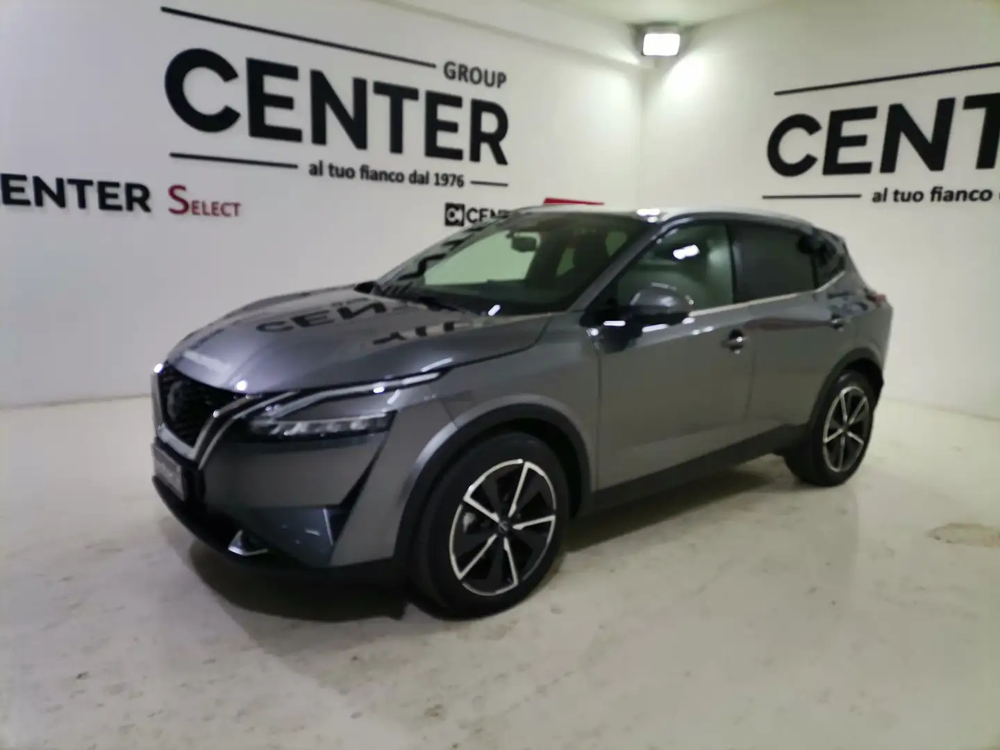 Nissan Qashqai MHEV 140 CV Tekna Gris - 1