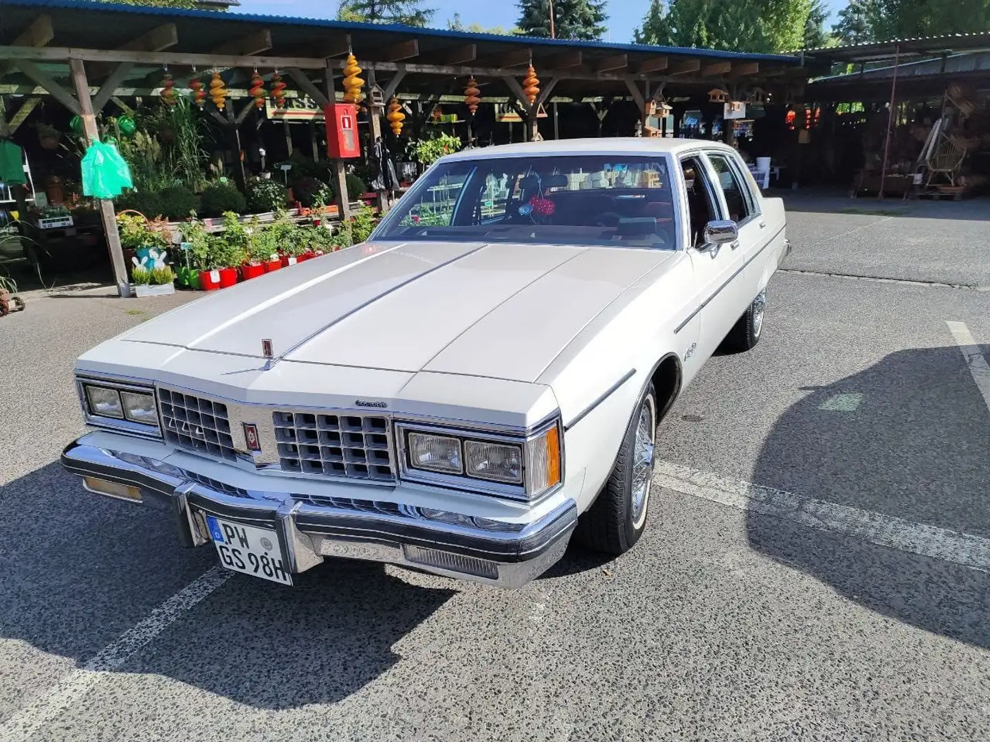Oldsmobile Oldsmobile 98 Weiß - 2