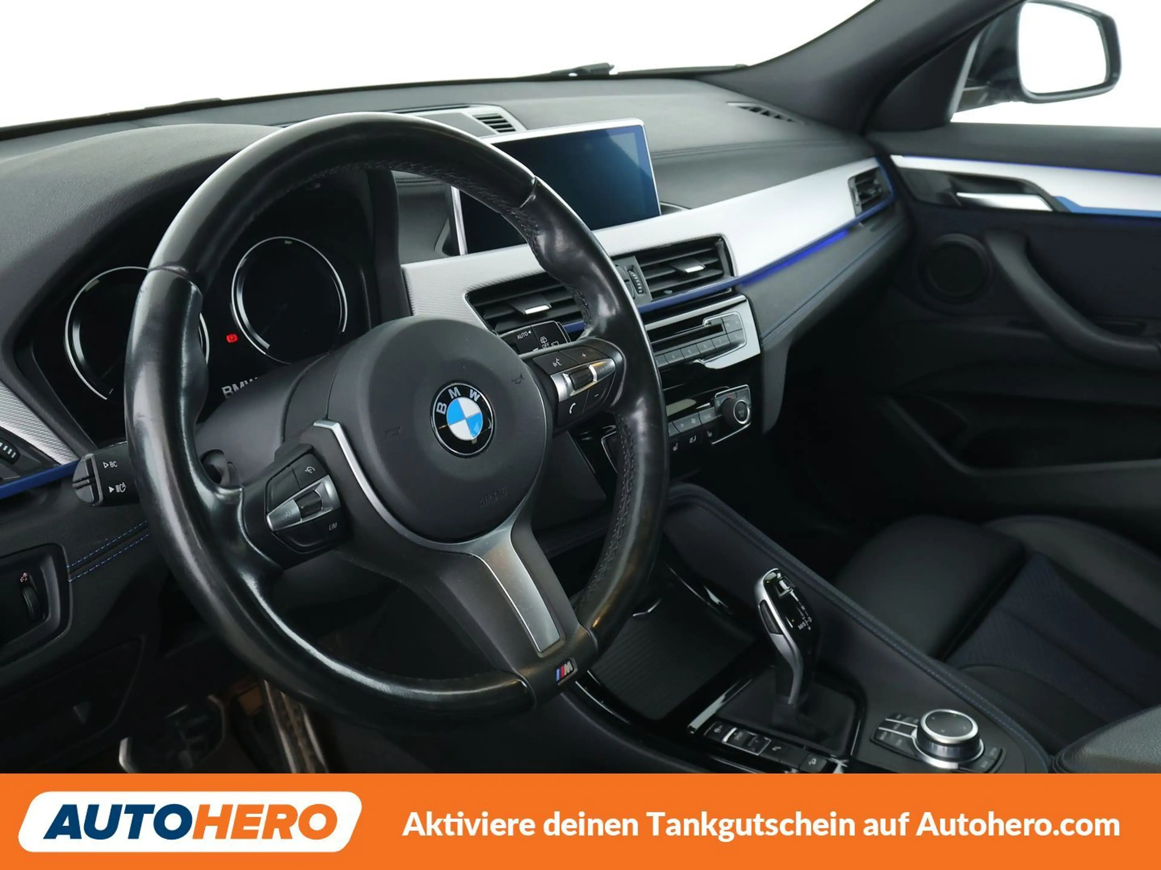 BMW X2 xDrive 20i M Sport Aut.*NAV*LED*TEMPO*CAM*PLA*PDC* — photo 11