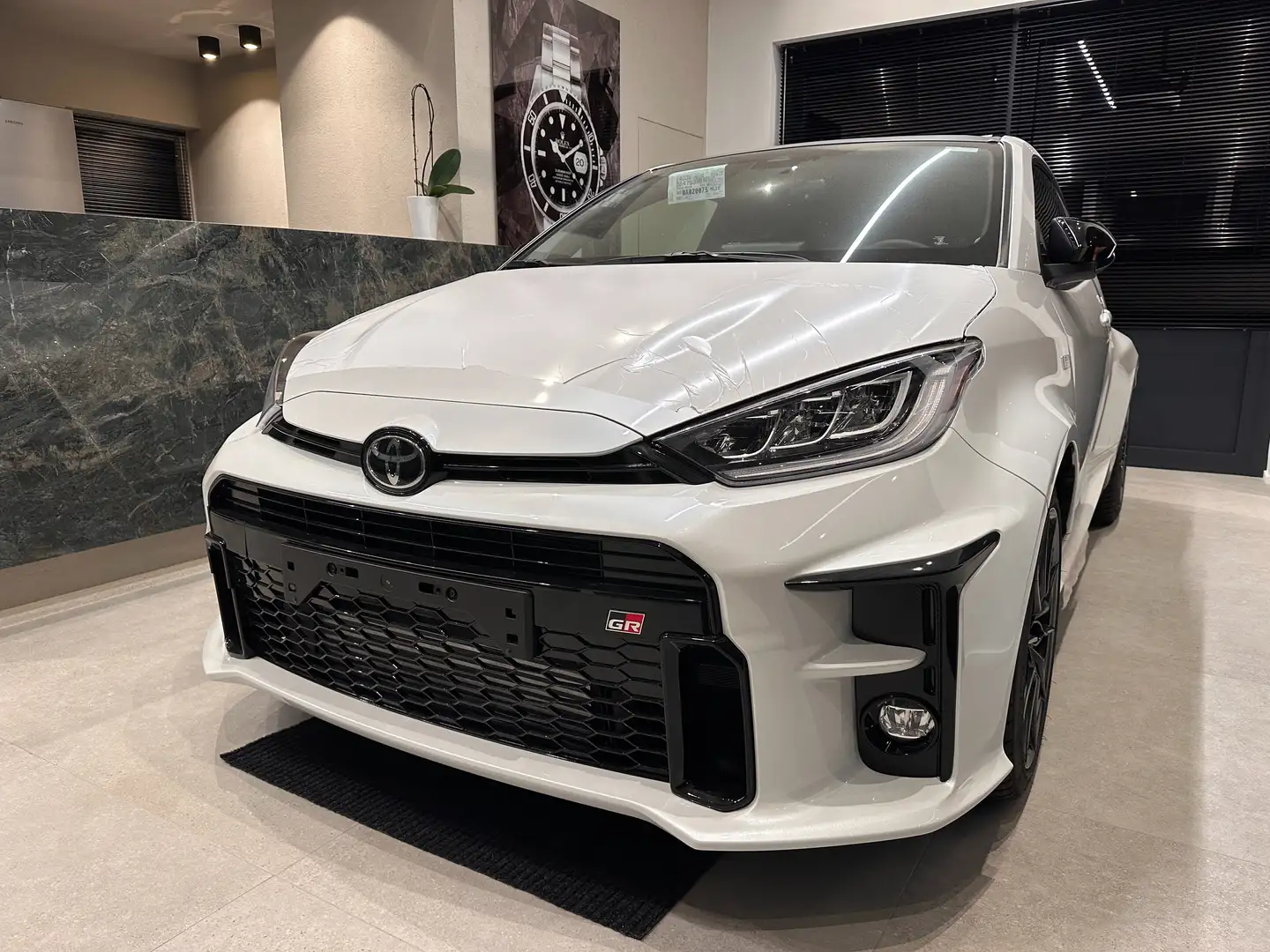 Toyota Yaris 1.6 Turbo GR High Performance Blanc - 1