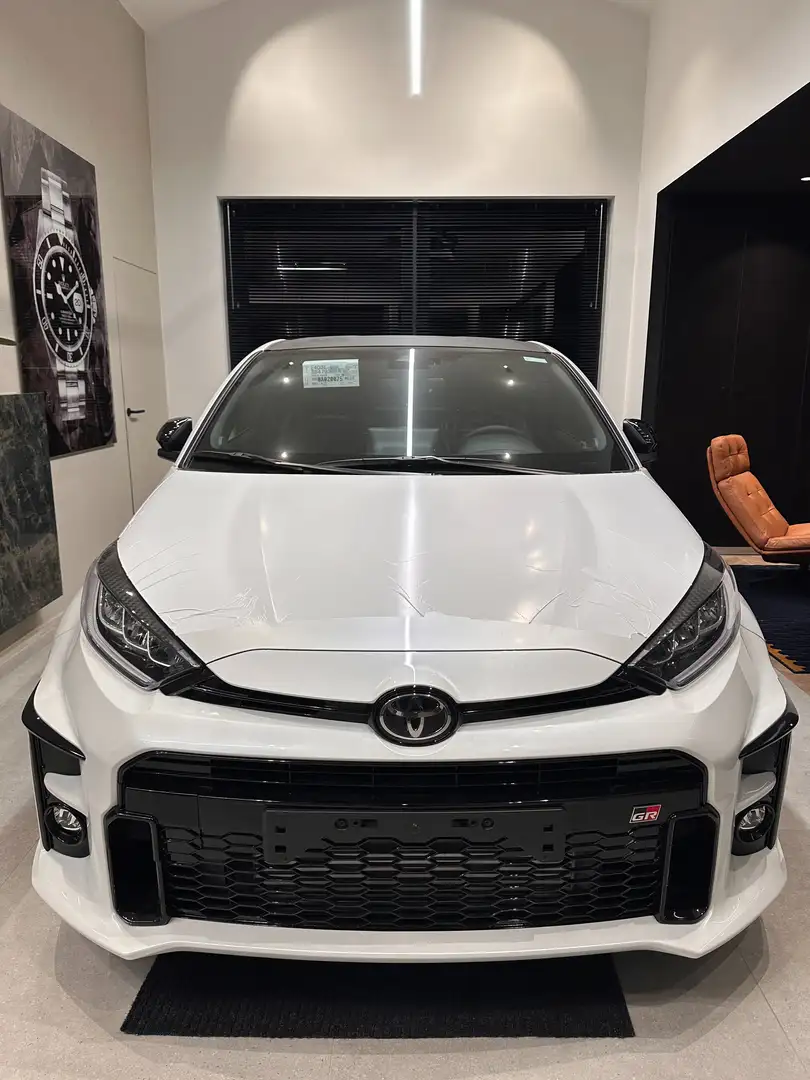 Toyota Yaris 1.6 Turbo GR High Performance Blanc - 2