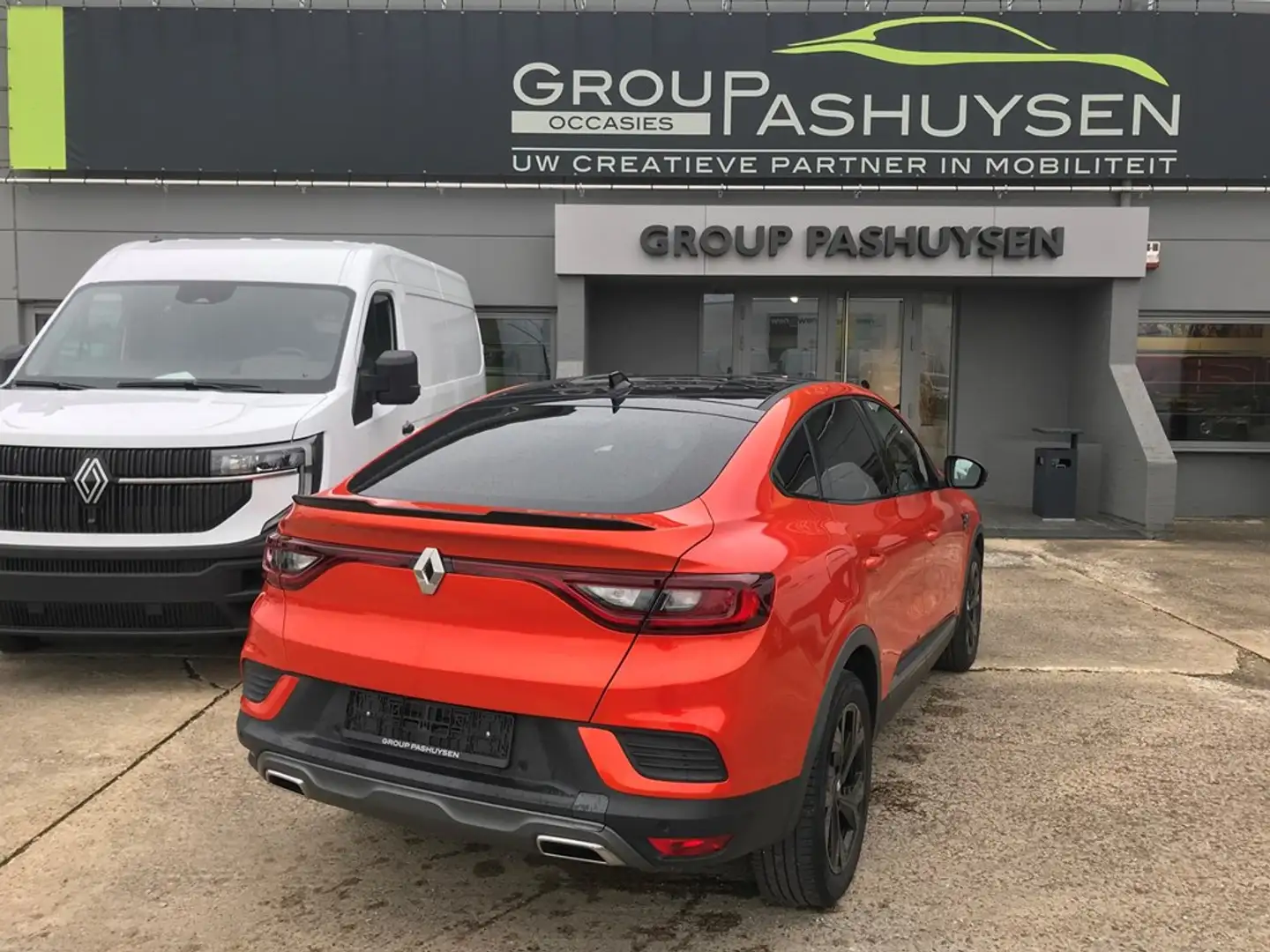 Renault Arkana E-TECH RS-LINE 1.6CC 94PK Automaat Orange - 2