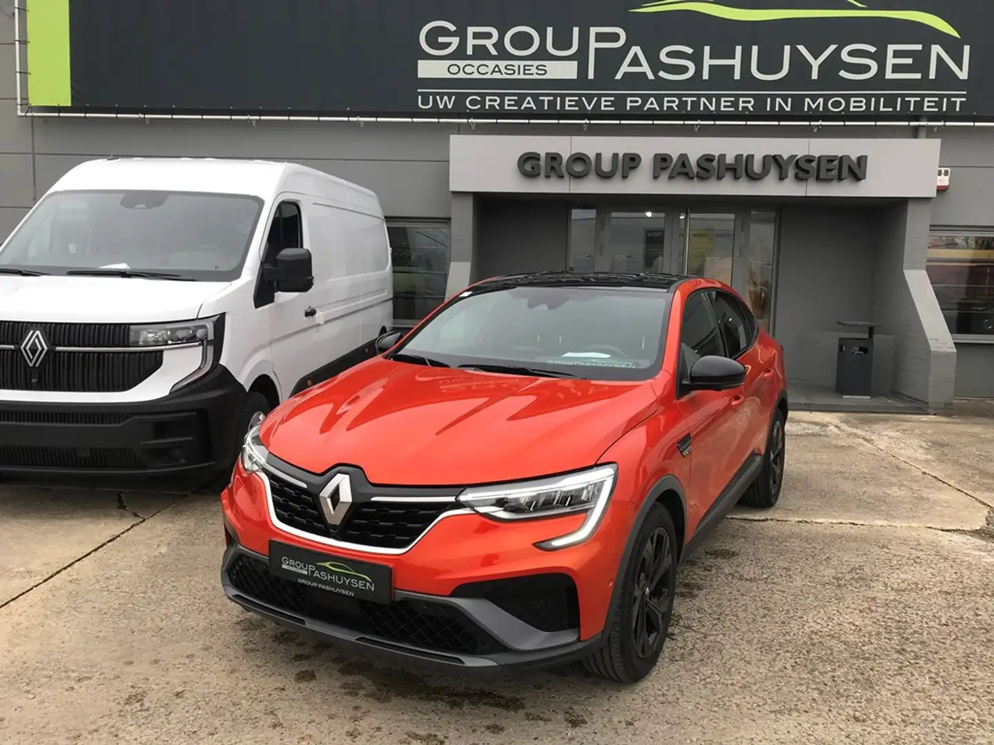 Renault Arkana E-TECH RS-LINE 1.6CC 94PK Automaat Orange - 1