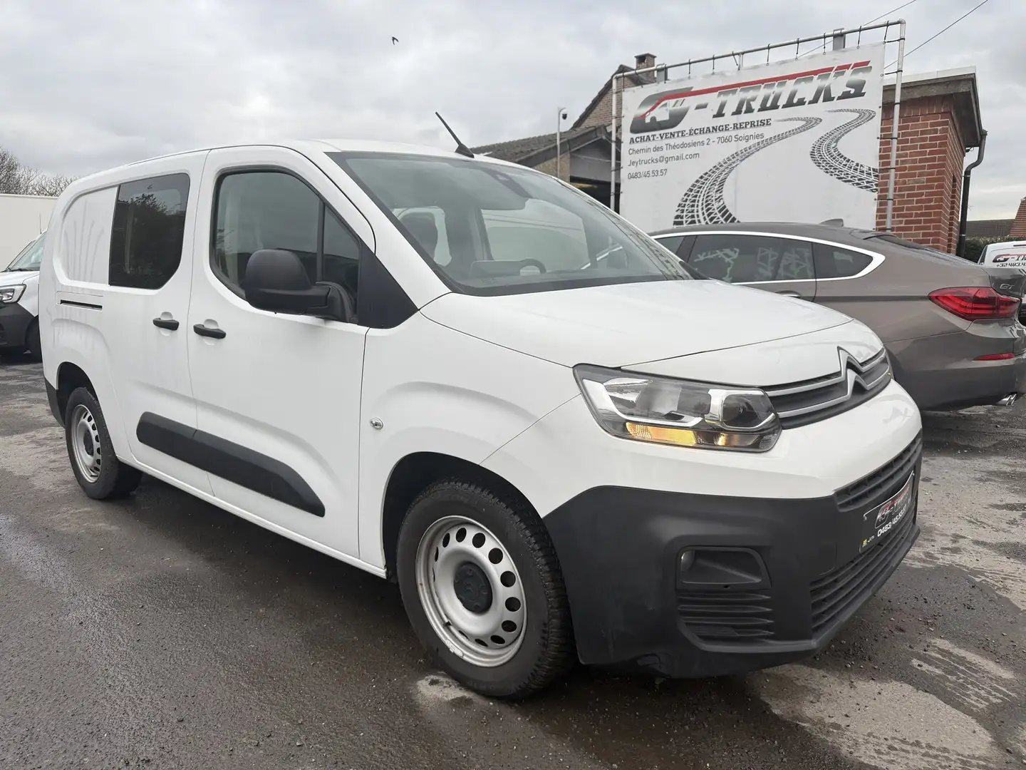 Citroen Berlingo double cabines 5 places utilitaire Blanc - 1