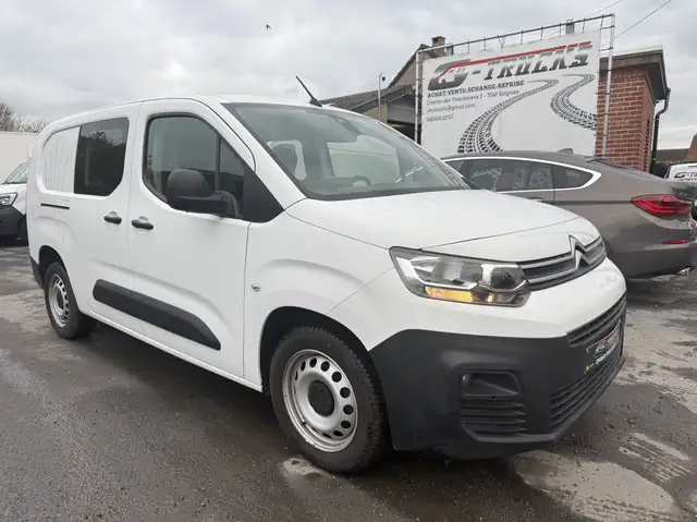 Citroen Berlingo double cabines 5 places utilitaire