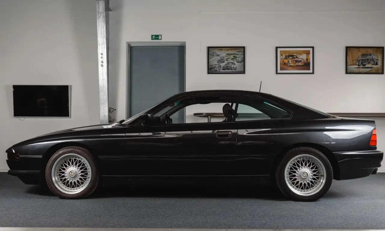 BMW 850 i - Automatik, Vollleder Schwarz, eSSD, foto 3