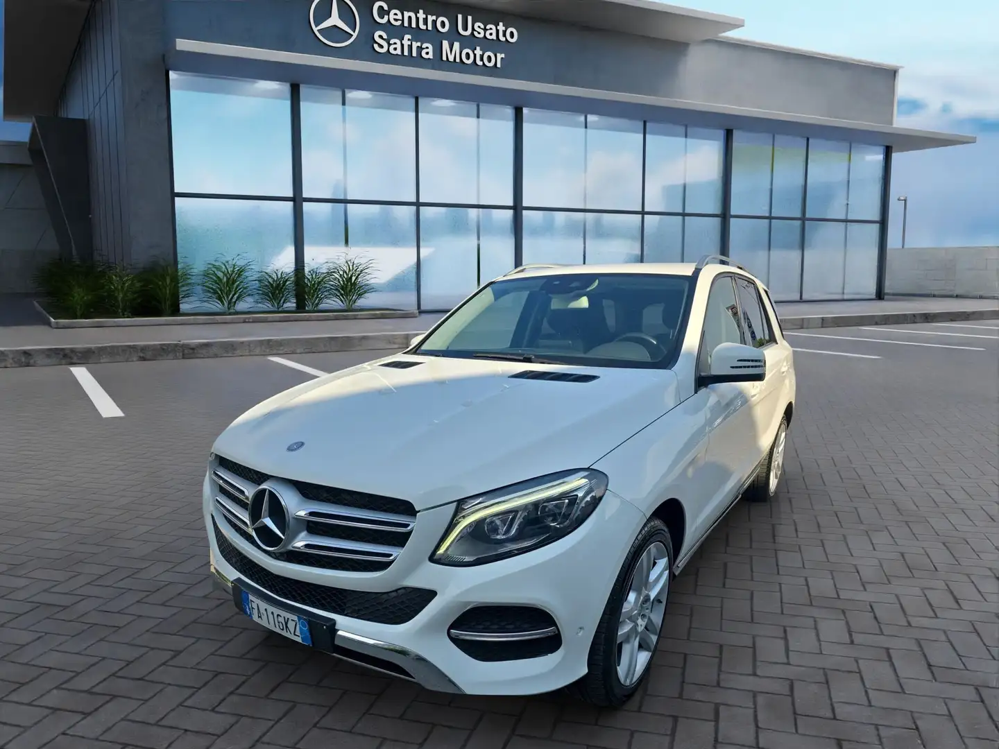 Mercedes-Benz GLE 350 GLE 350 d 4Matic Sport Bianco - 2