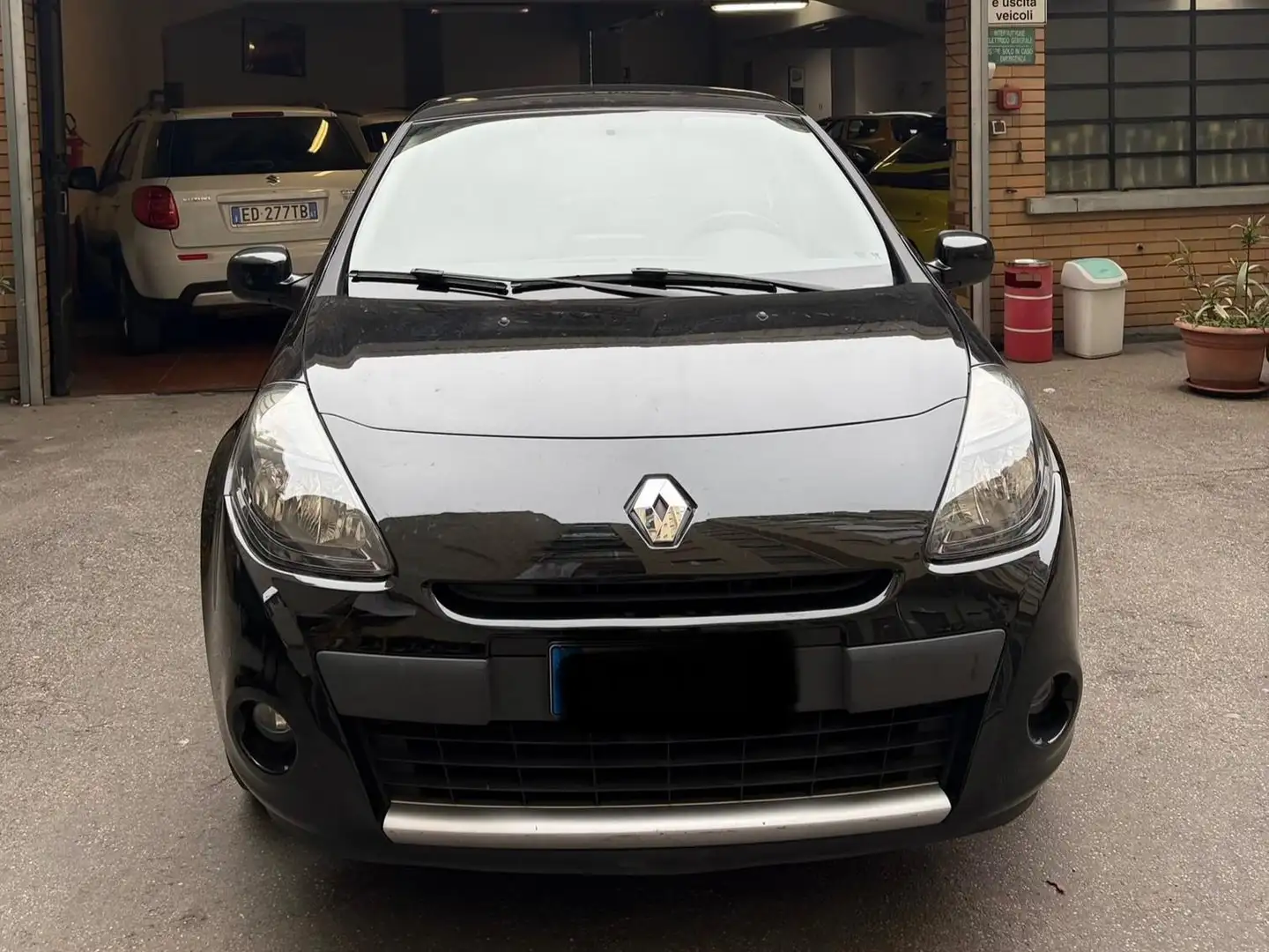 Renault Clio Clio III 2009 5p 1.2 16v Dynamique Gpl Nero - 1