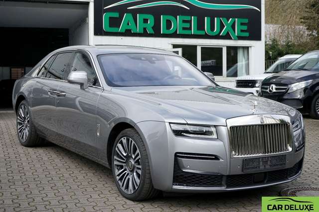 Imagine Rolls-Royce Ghost 4SEATS*STARS*BESPOKE*ILLUM-GRILL*4MASSAGE