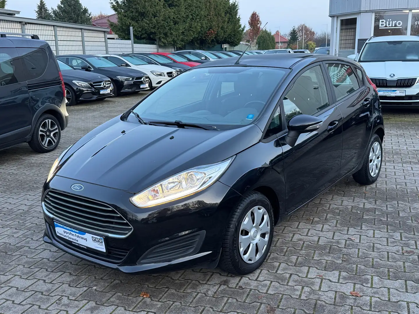 Ford Fiesta 1.5 TDCI Trend *Finanzierung möglich *5Türer Schwarz - 1