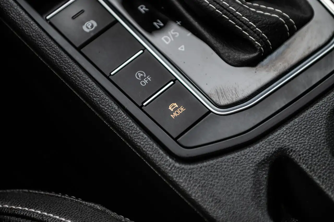Volkswagen Jetta снимка Volkswagen Jetta