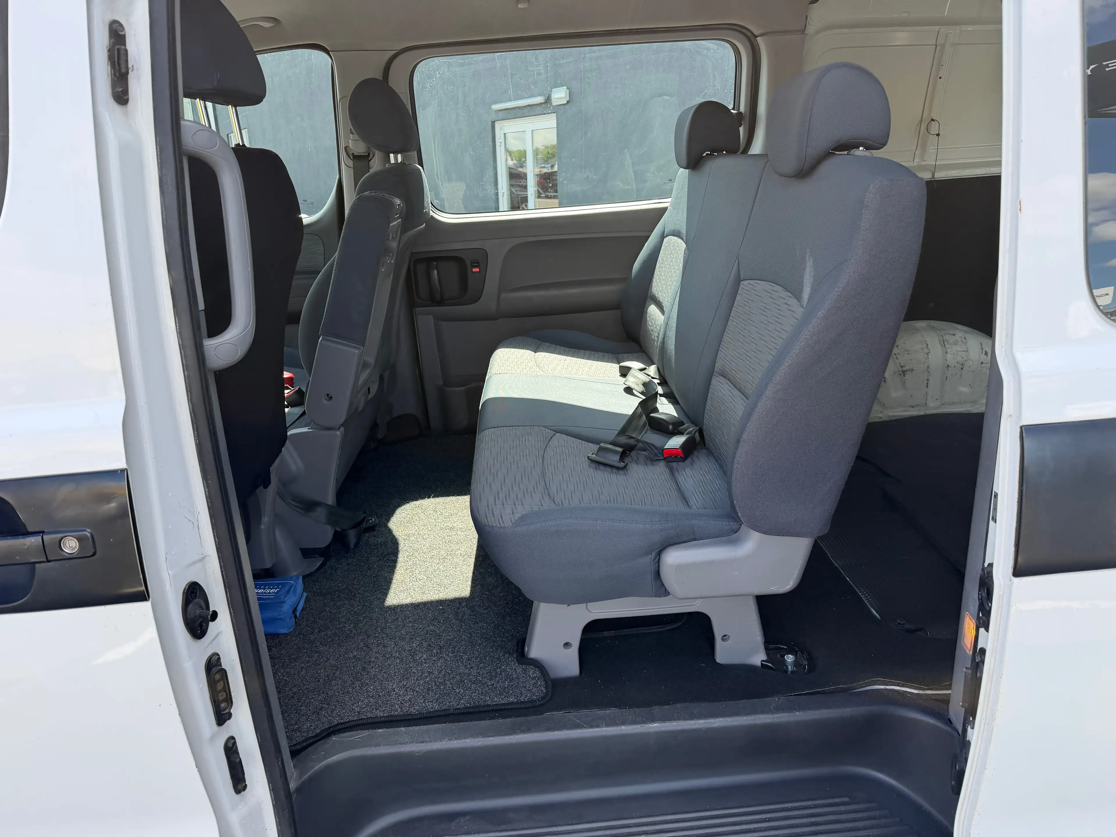 Hyundai H-1 Kasten (Flügeltüren h.) — photo 10