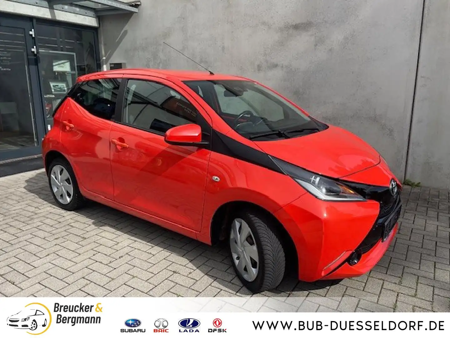 Toyota Aygo X- Play Business Paket Top Zustand Service Neu Orange - 2