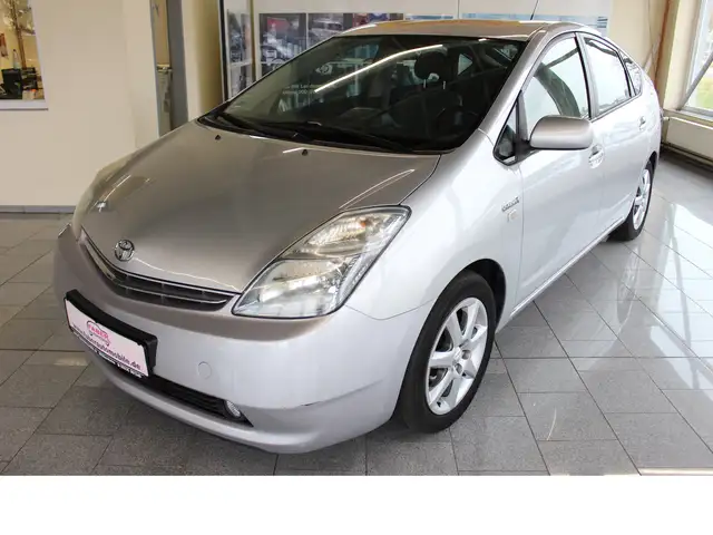 Toyota Prius Hybrid Synergy Drive