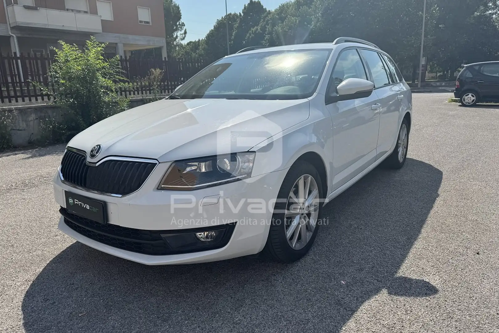 Skoda Octavia Octavia 2.0 TDI CR DSG Wagon Executive Plus Bianco - 1