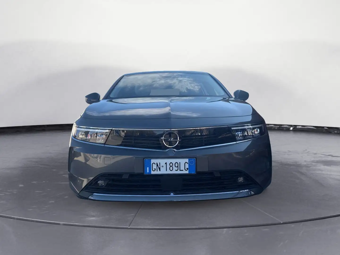 Opel Astra 1.6 Hybrid 180 CV AT8 Elegance - 2