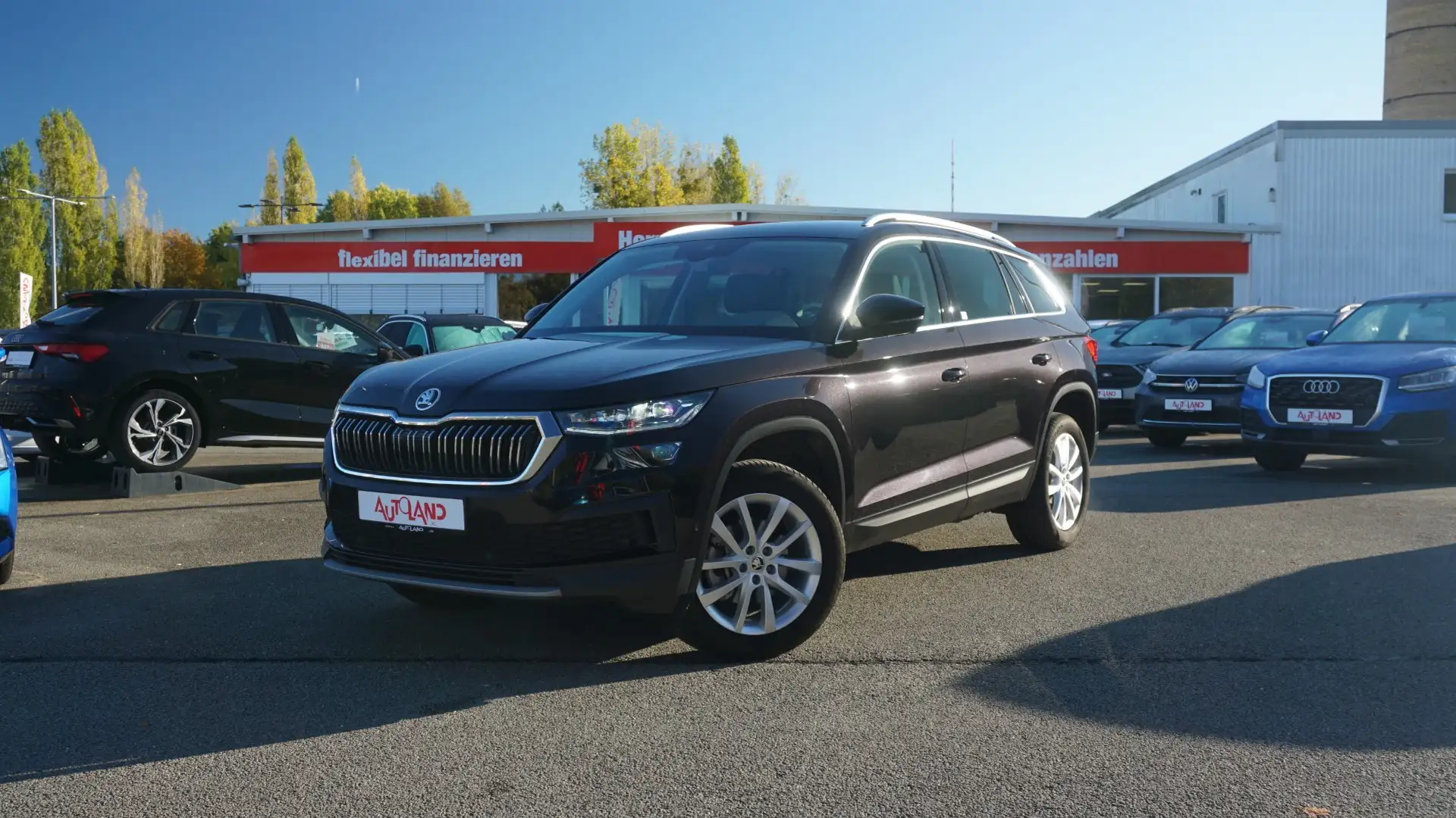 Skoda Kodiaq 2.0 TDI Style DSG LED Navi ACC Totwinkel Schwarz - 2