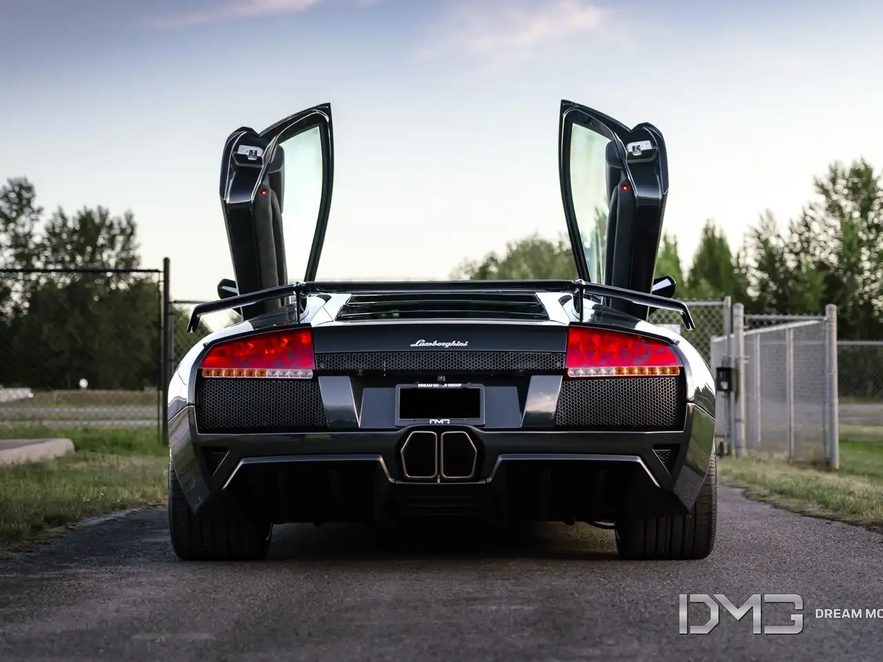 Lamborghini Murciélago снимка Lamborghini Murciélago
