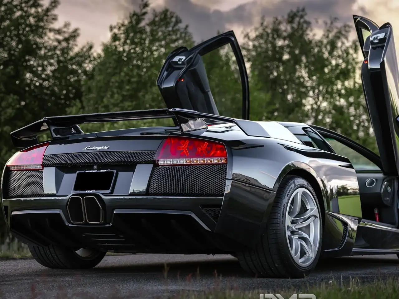 Lamborghini Murciélago снимка Lamborghini Murciélago