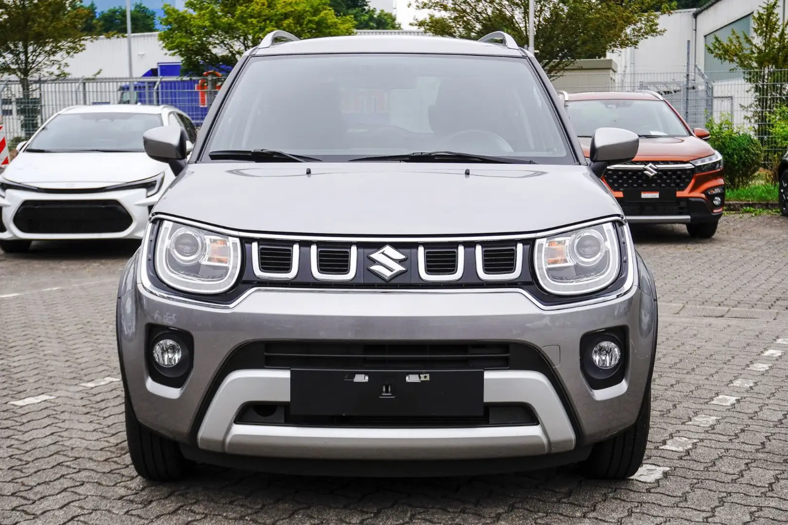 Suzuki Ignis 1.2i Hybrid Comfort / Navi / TOPANGEBOT ! Plateado - 2