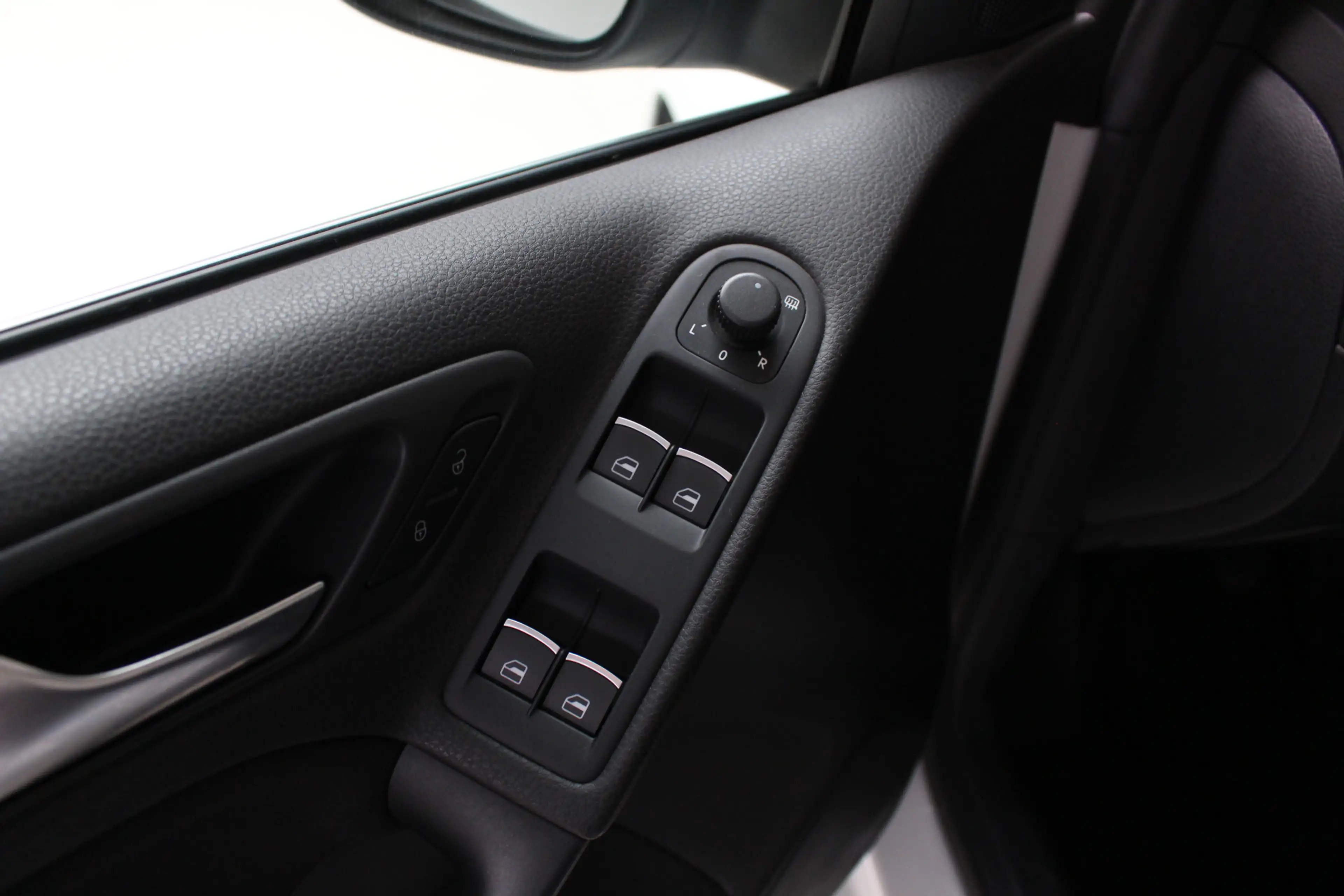 Volkswagen Golf Cabriolet 1.2 TSI BlueMotion Climate Control | Lichtmetalen — photo 9