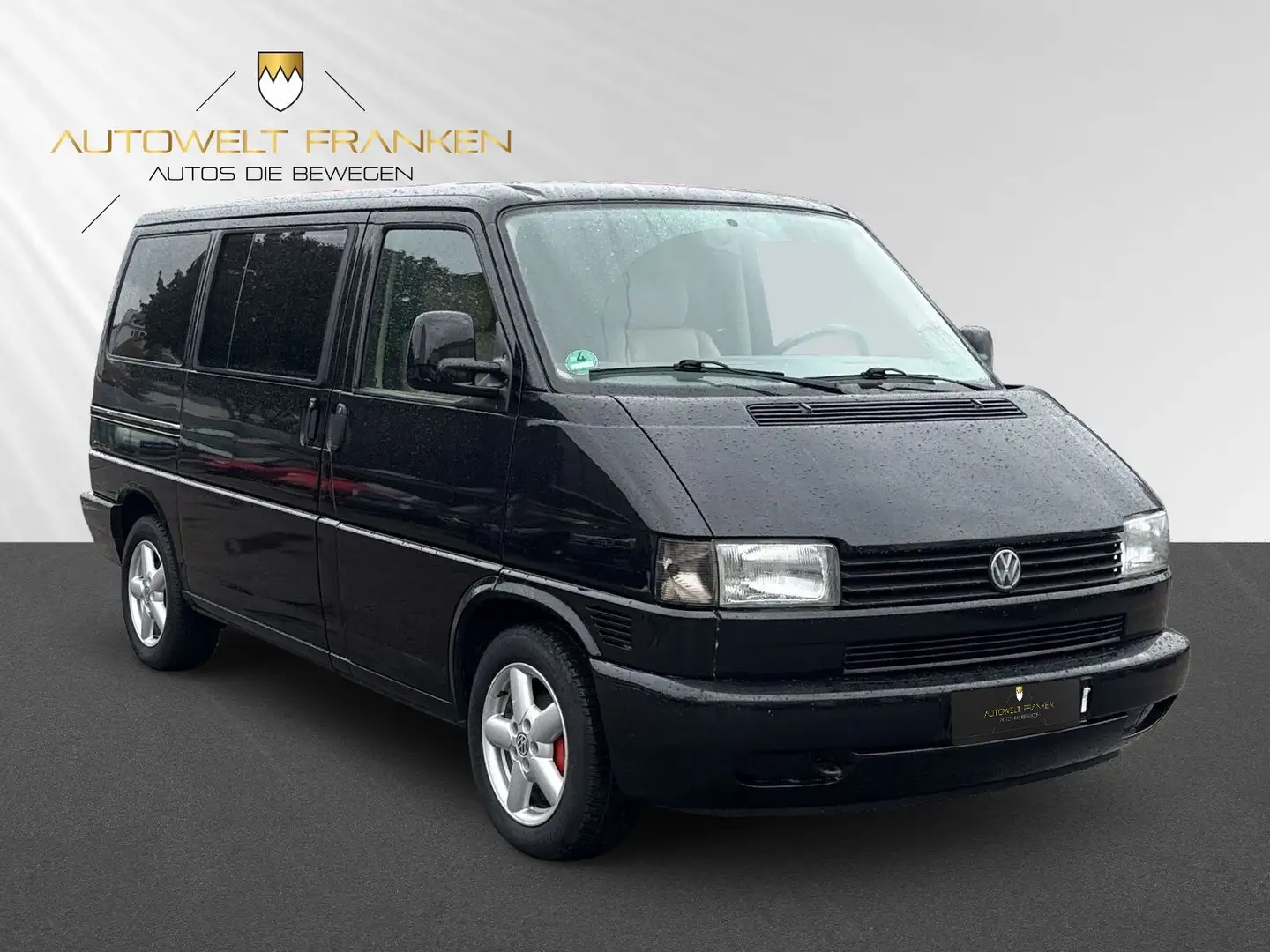 Volkswagen T4 Multivan T4 2.5 Multivan *7-SITZER*SPEZIAL-UMBAU*STANDHZG Schwarz - 1