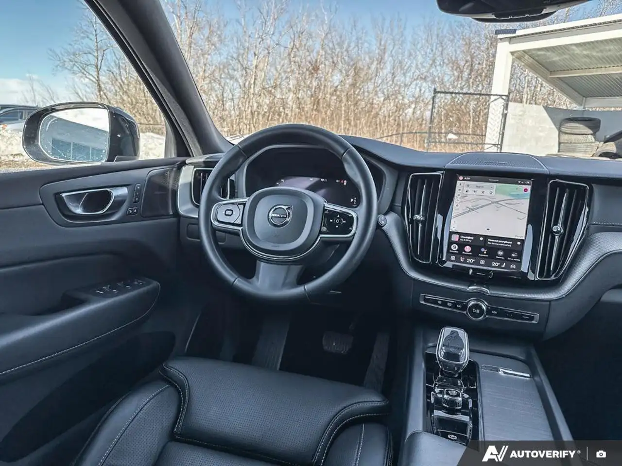Volvo XC60 снимка Volvo XC60