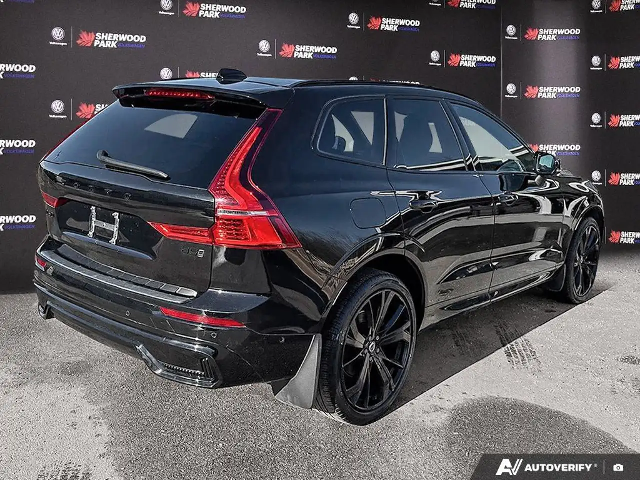 Volvo XC60 снимка Volvo XC60