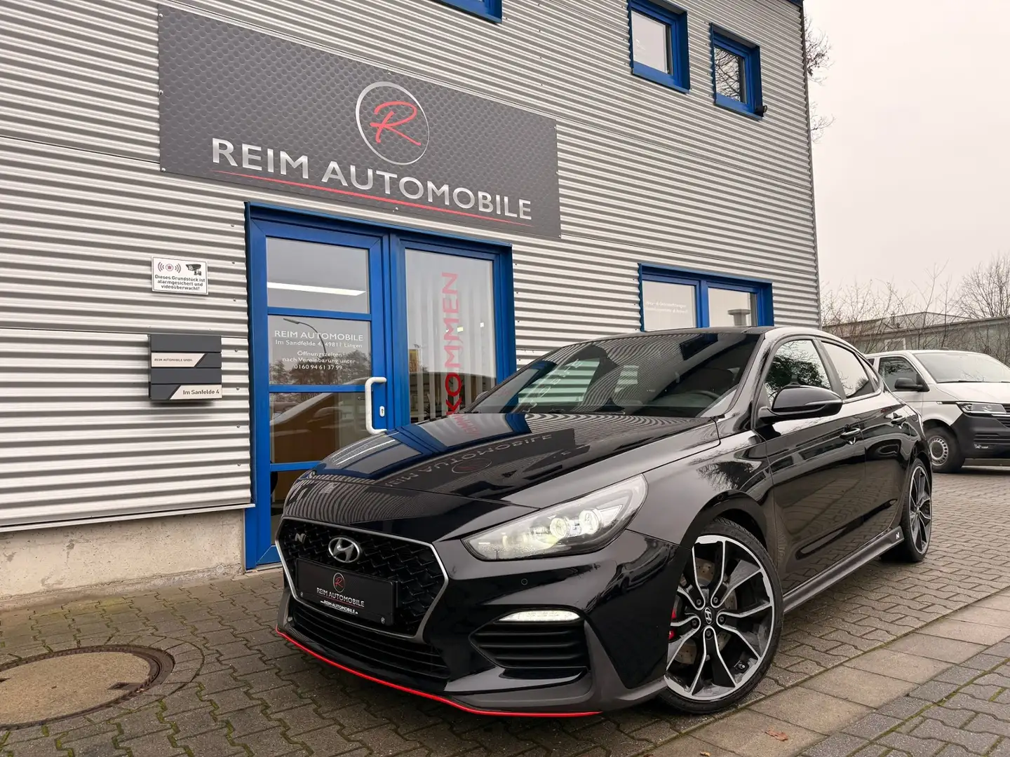 Hyundai i30 Fastback N Performance 2.0 *KAMERA*NAVI*SHZ*PANOR Noir - 1