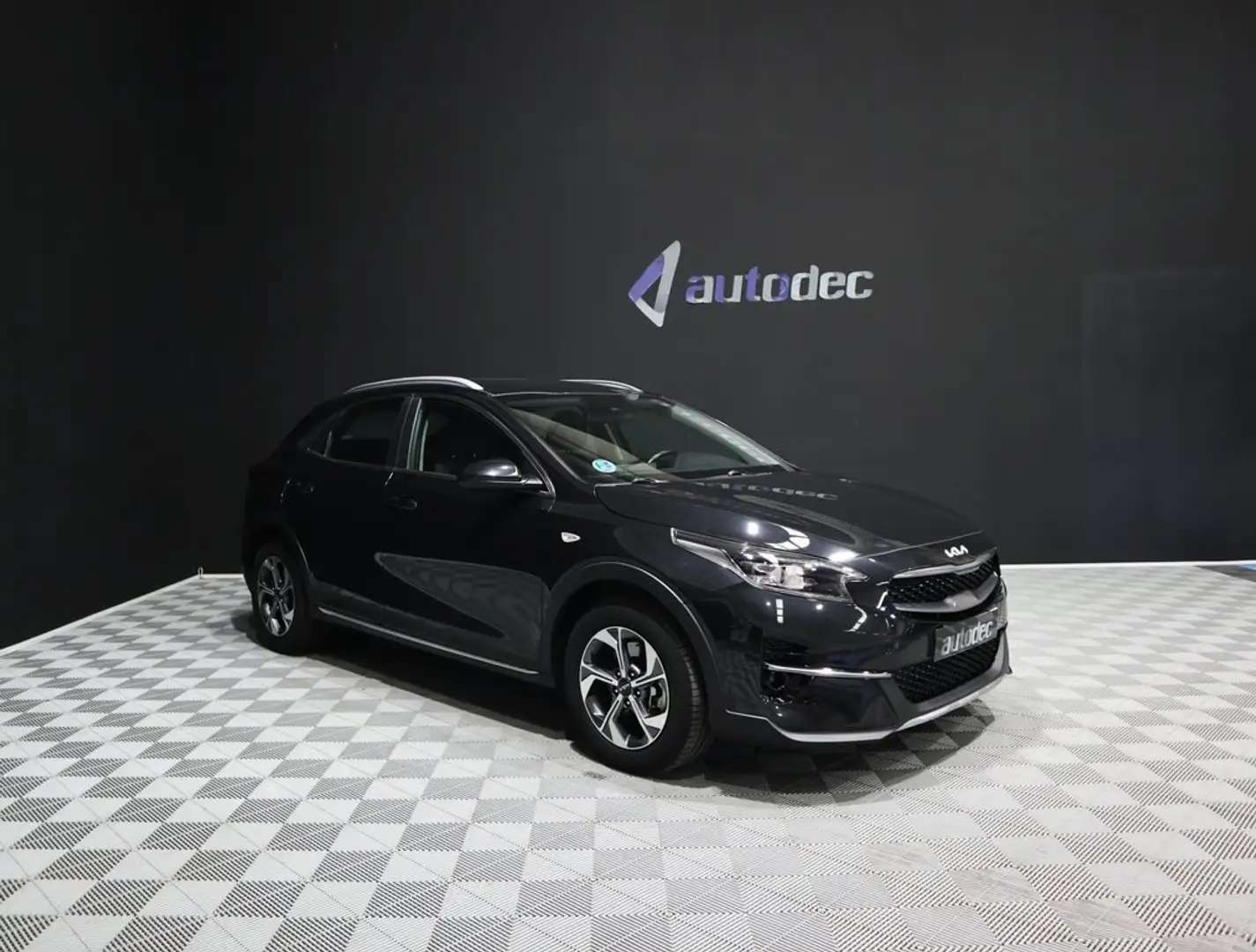 Kia XCeed 1.0 T-GDi Drive Negro - 1