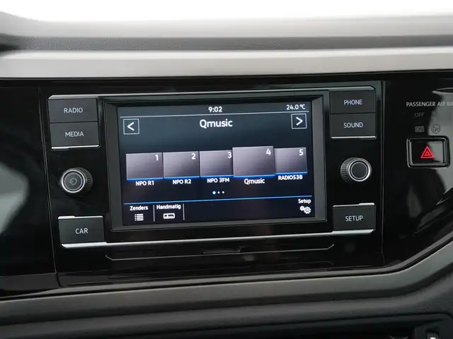 Volkswagen Polo view 12
