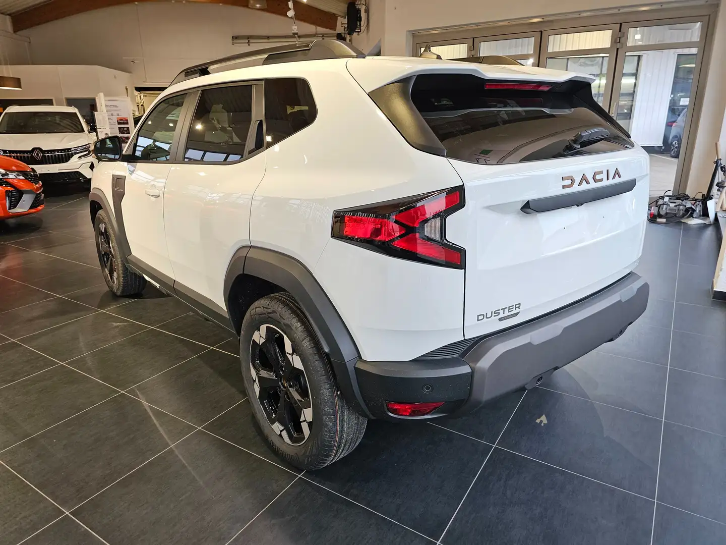 Dacia Duster Extreme Hybrid 140 Weiß - 2