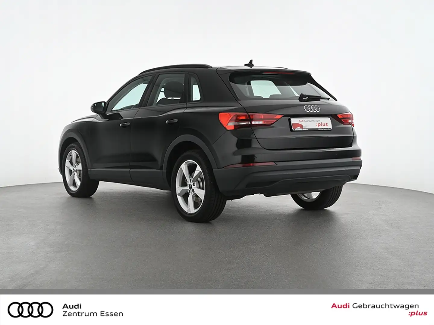 Audi Q3 45 TFSI e S-TRONIC  PANO AHK SHZ PDC FSE Negro - 2
