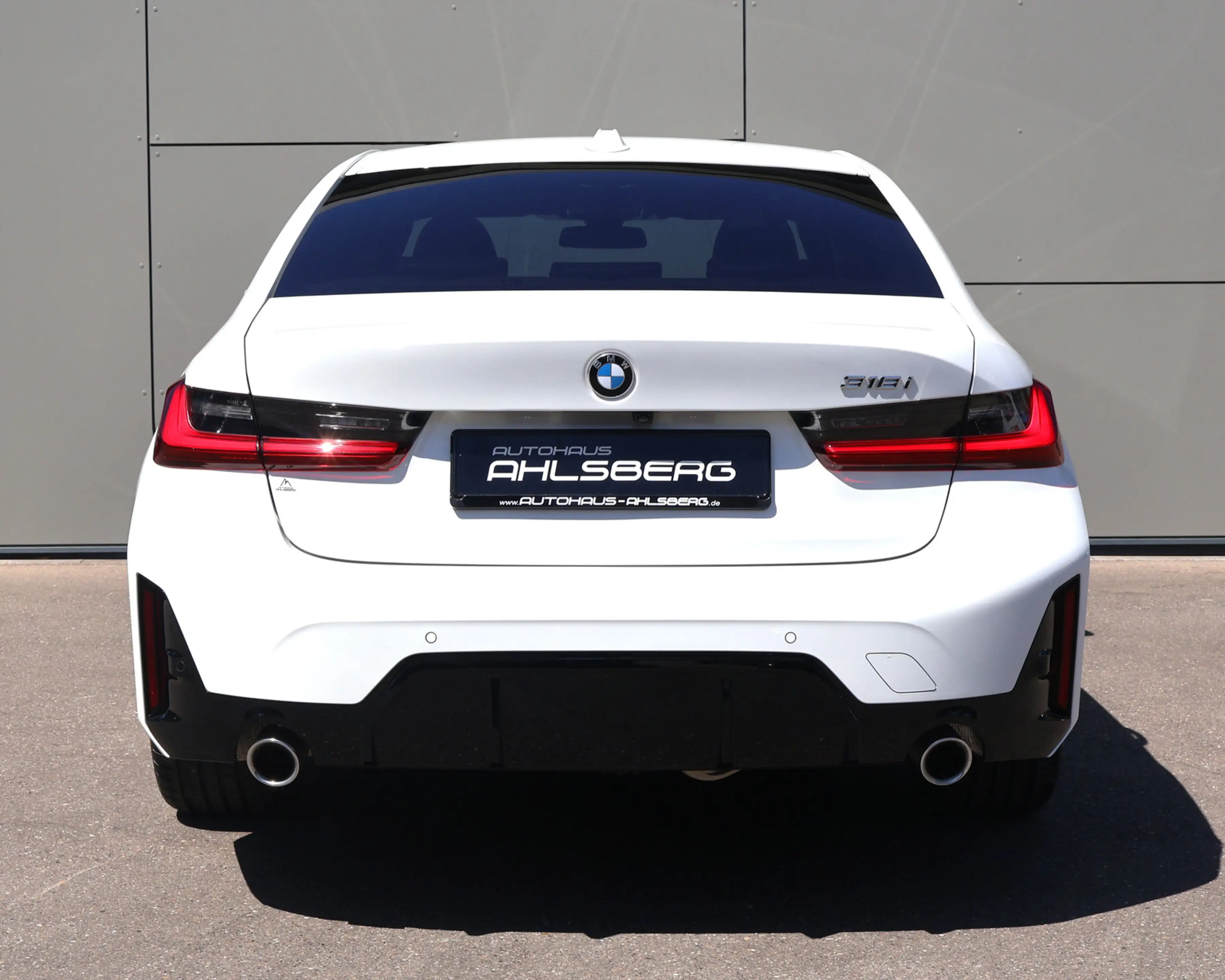 BMW 318 i M SPORT/SHADOW/ WIDES./SCHIEBE./HUD/LED/ACC/AHK — photo 6