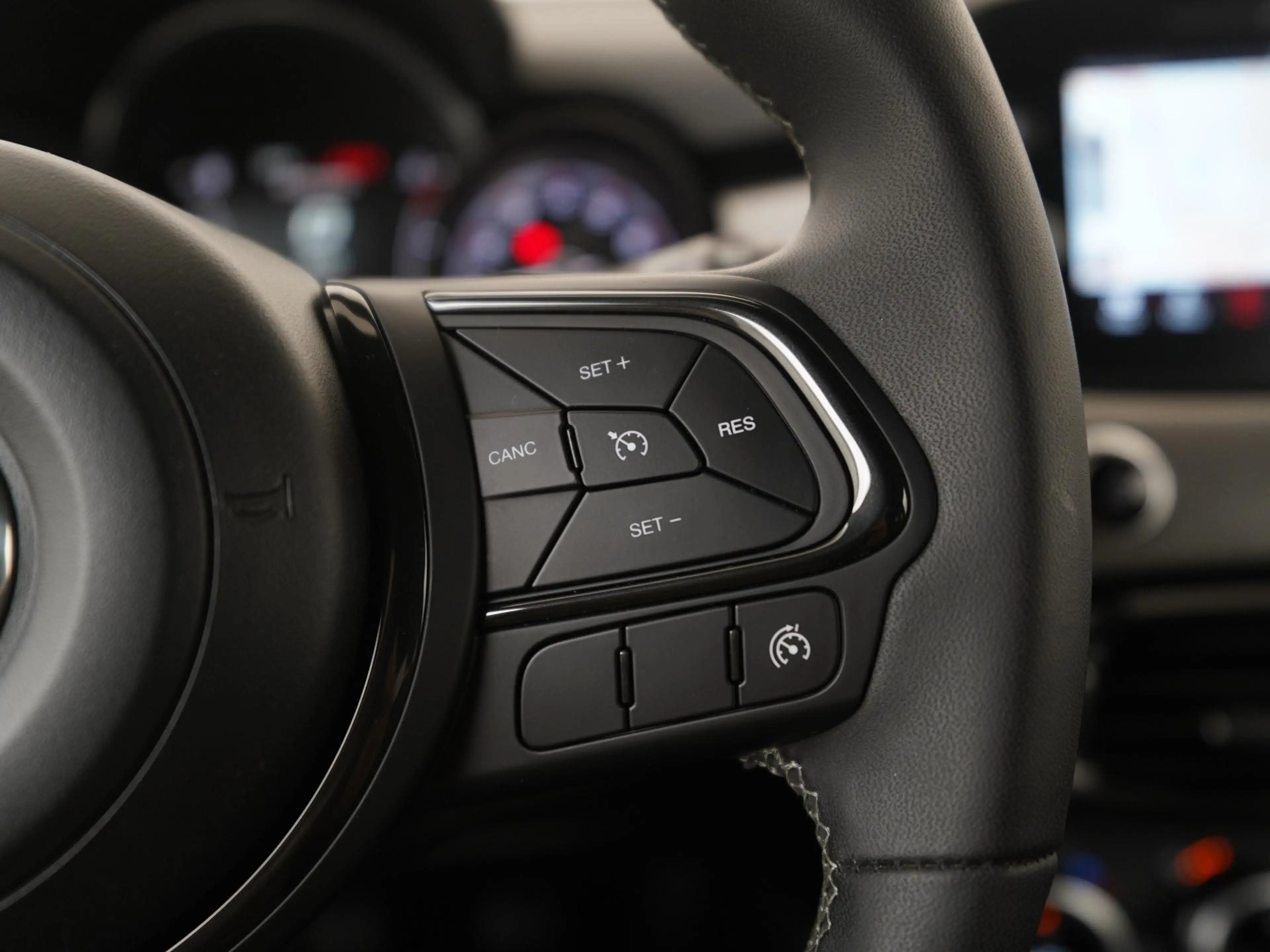 Fiat 500X 1.0 GSE Sport | Camera | Navigatie | Zondag Open! — photo 9