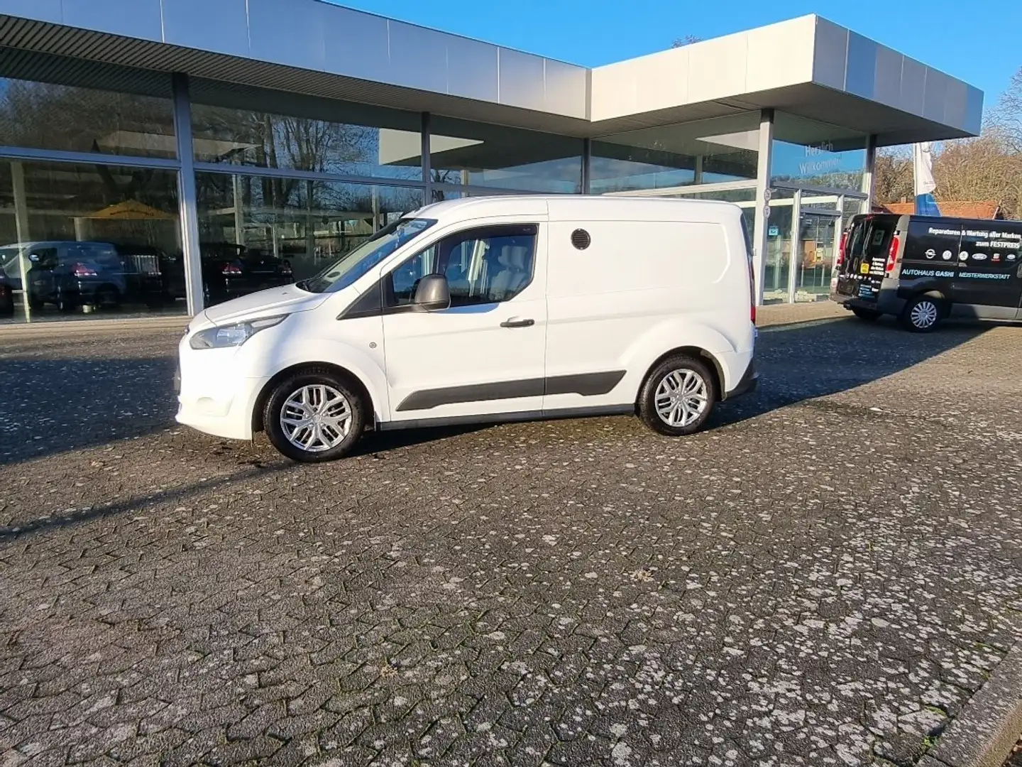 Ford Transit Connect 220 L1 S&S LKW Basis Weiß - 1