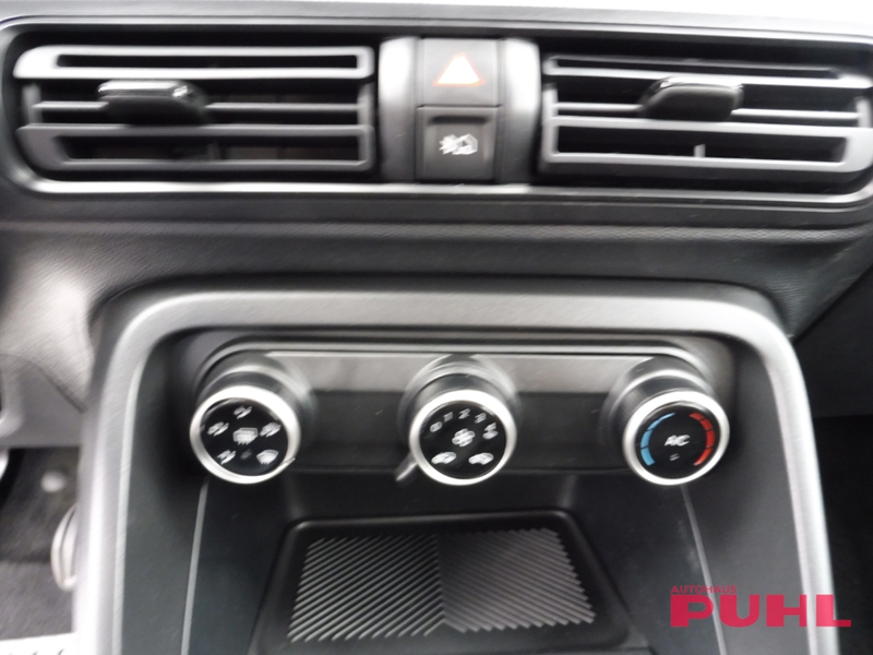 Citroen C3 Turbo 100 YOU 1.2  Spurhalteass. Verkehrszeichener — photo 12