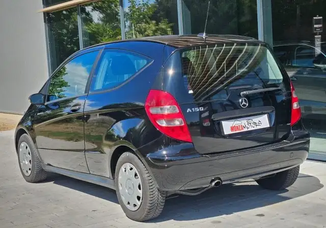 Mercedes-Benz A view 6